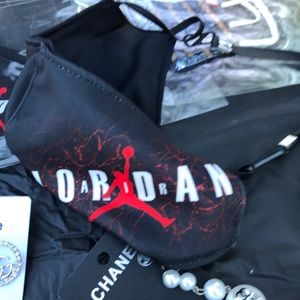 Meet your Posher, Desirea